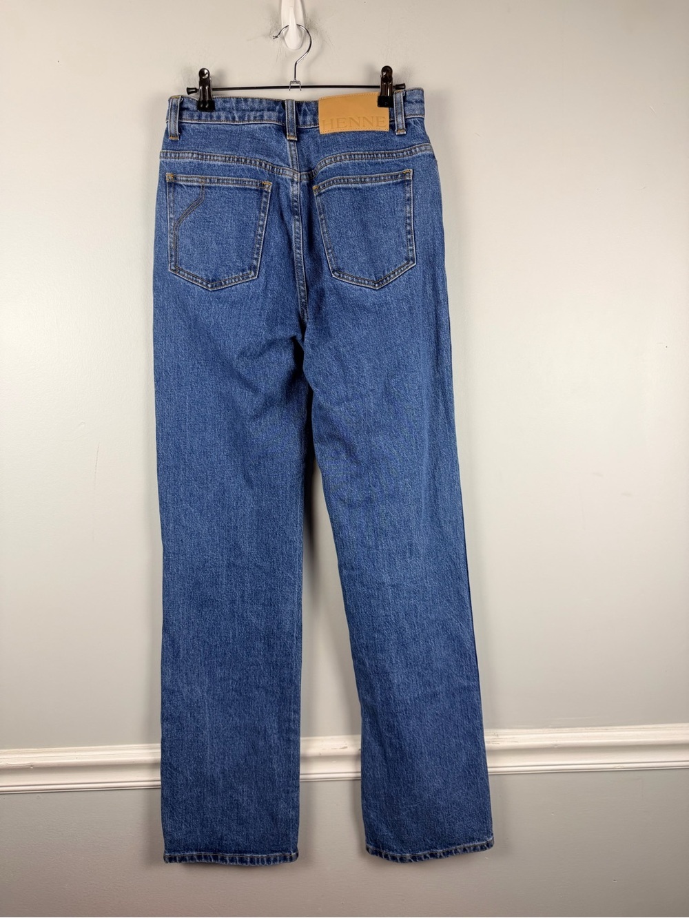 Henne medium wash straight leg denim jeans size 27 - Picture 3 of 5